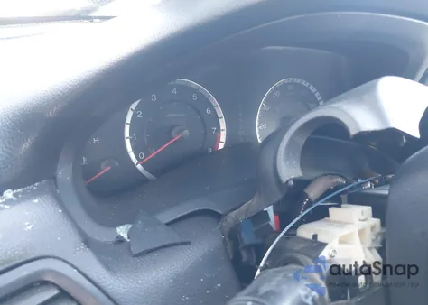 2011 Honda Accord 2.4 Ex-L z USA, uszkodzony, nr VIN 1HGCP2F88BA004913